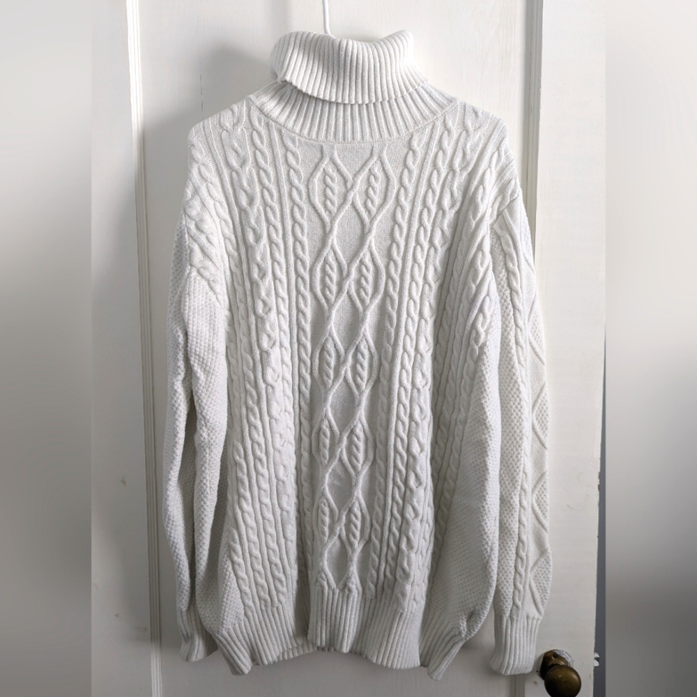 Oversized Cableknit Sweater